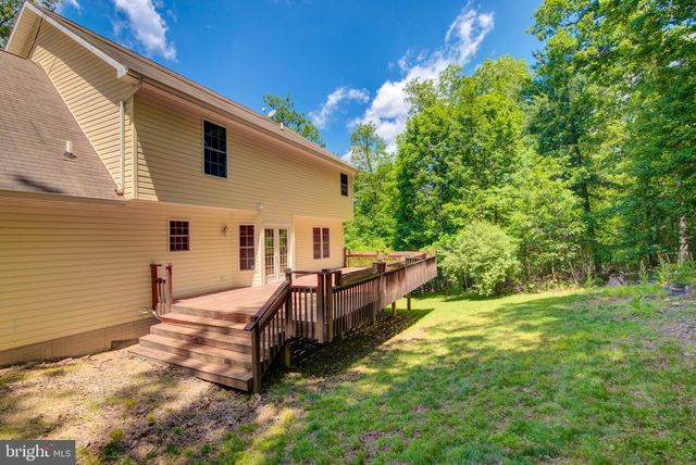 228 WARNER LN, Hedgesville, WV 25427