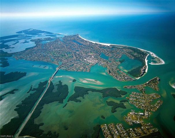 1889 Bahama AVE, Marco Island, FL 34145