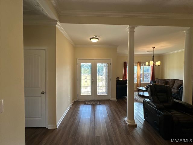 17 Indian Head Circle, Selma, AL 36701