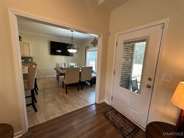 17 Indian Head Circle, Selma, AL 36701