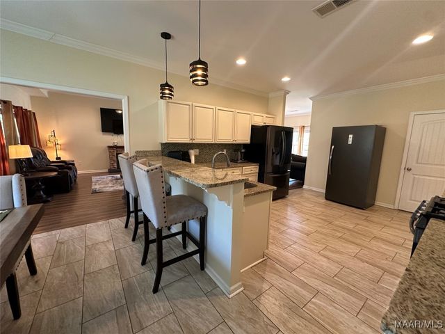 17 Indian Head Circle, Selma, AL 36701