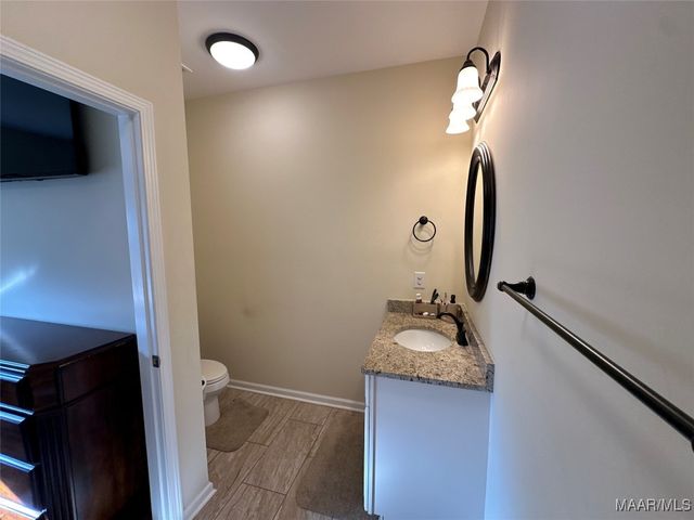 17 Indian Head Circle, Selma, AL 36701