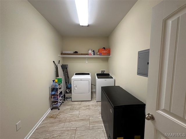 17 Indian Head Circle, Selma, AL 36701