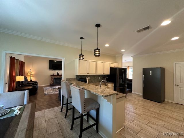 17 Indian Head Circle, Selma, AL 36701