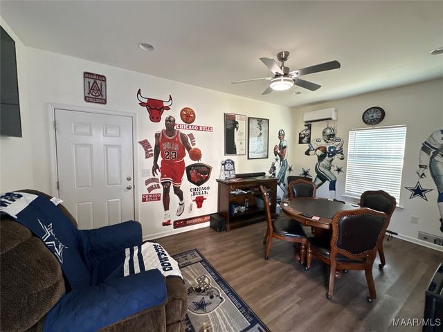 17 Indian Head Circle, Selma, AL 36701