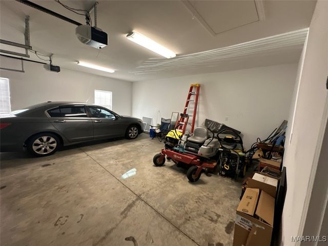 17 Indian Head Circle, Selma, AL 36701