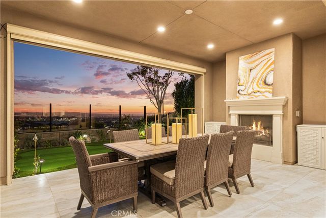 5512 Heritage Oak Drive, Lake Forest, CA 92679