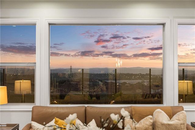 5512 Heritage Oak Drive, Lake Forest, CA 92679