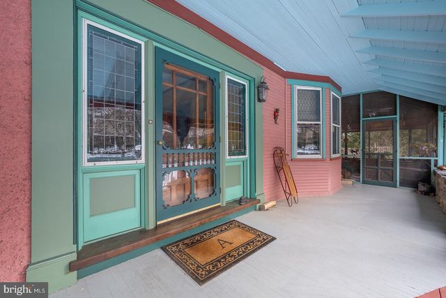 421 MIDLAND AVE, Wayne, PA 19087