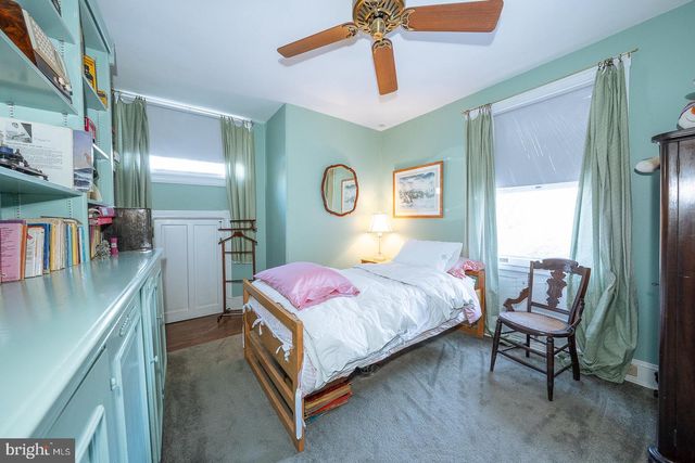 421 MIDLAND AVE, Wayne, PA 19087