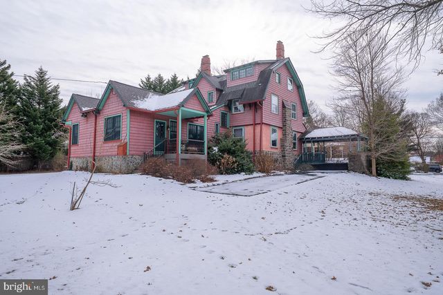 421 MIDLAND AVE, Wayne, PA 19087