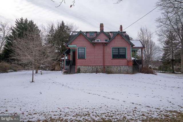 421 MIDLAND AVE, Wayne, PA 19087