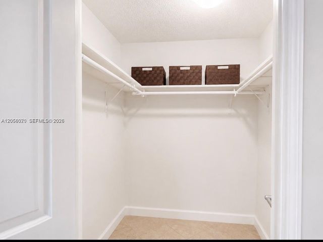 2000 Atlantic Shores Boulevard 316, Hallandale Beach, FL 33009