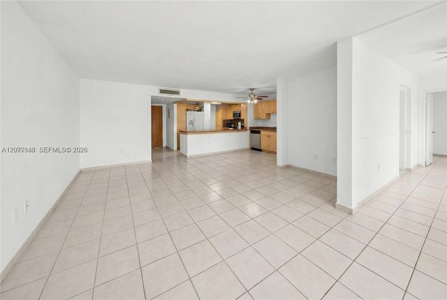 6450 Collins Avenue 205, Miami Beach, FL 33141
