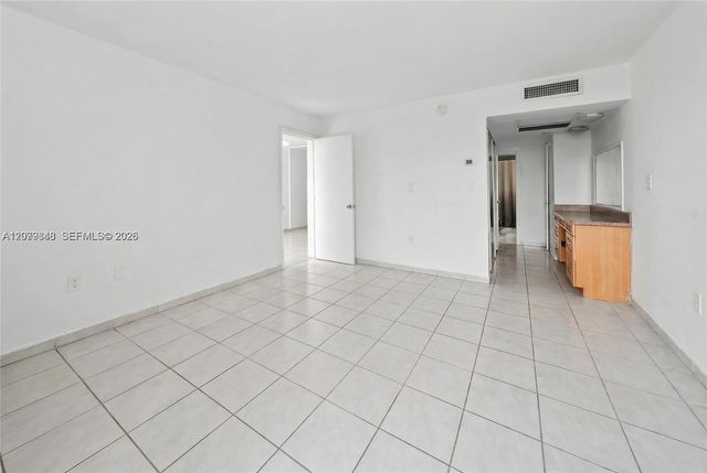 6450 Collins Avenue 205, Miami Beach, FL 33141