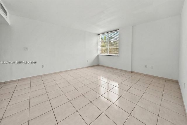 6450 Collins Avenue 205, Miami Beach, FL 33141