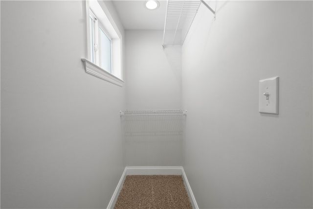 260 Twin Bridges Road, Fallowfield, PA 15022