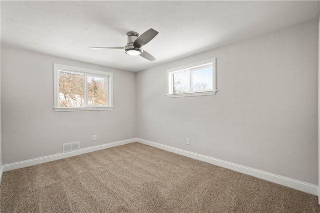 260 Twin Bridges Road, Fallowfield, PA 15022