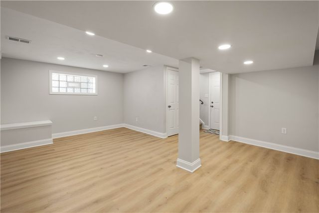 260 Twin Bridges Road, Fallowfield, PA 15022