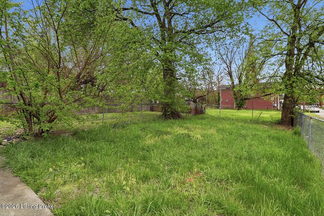 2230 W Main St, Louisville, KY 40212