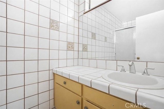 8509 El Camino, Rosemead, CA 91770