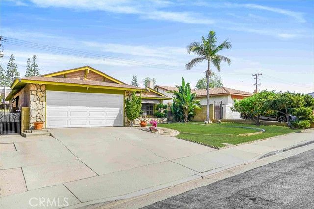 8509 El Camino, Rosemead, CA 91770