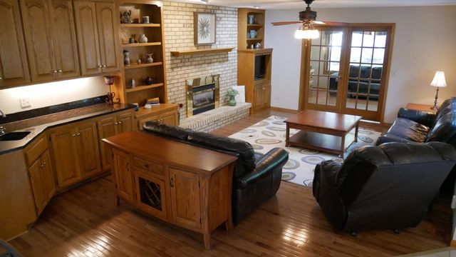 1742 122nd Lane NW, Coon Rapids, MN 55448