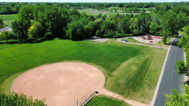 1742 122nd Lane NW, Coon Rapids, MN 55448