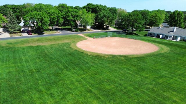1742 122nd Lane NW, Coon Rapids, MN 55448