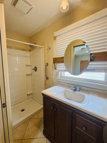 2715 39th Street, Lubbock, TX 79413