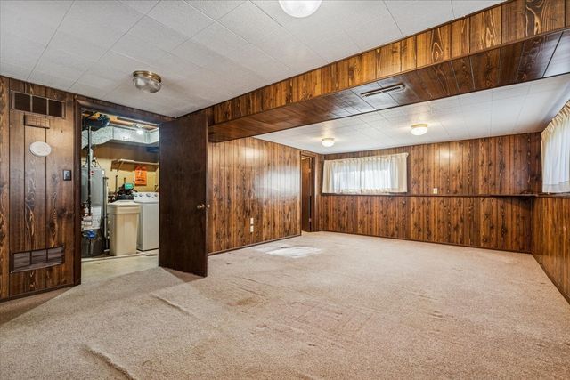 8518 Coral Road, Wonder Lake, IL 60097