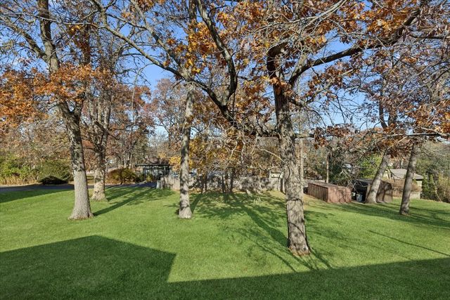 8518 Coral Road, Wonder Lake, IL 60097