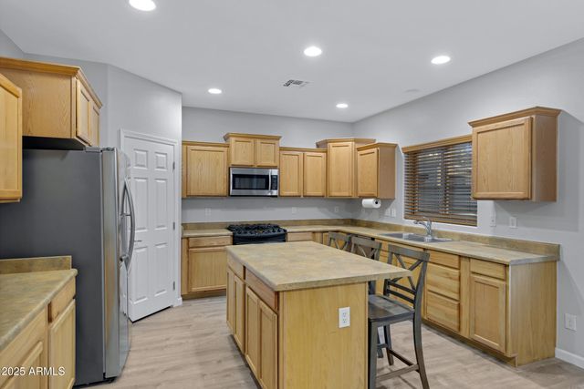 2732 N MONTICELLO Drive, Florence, AZ 85132