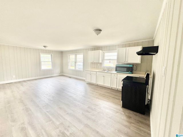 2013 TALLADEGA HIGHWAY, Sylacauga, AL 35150