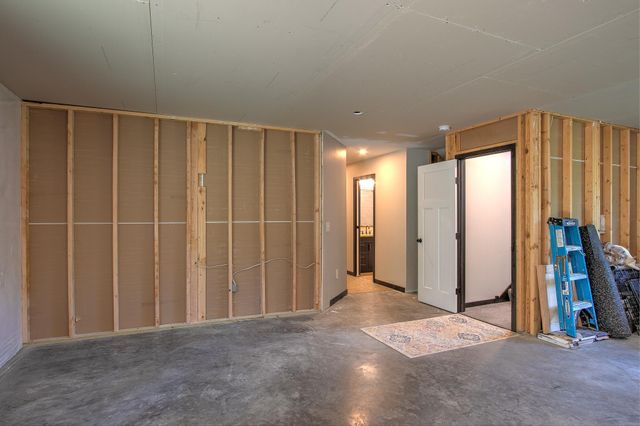 123 20th Avenue SW, Cambridge, MN 55008