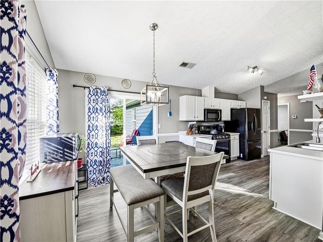 2523 Barndale Drive, Lawrenceville, GA 30044