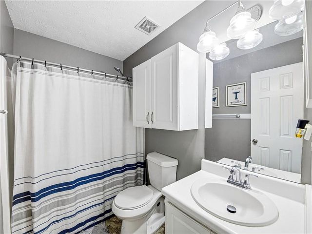 2523 Barndale Drive, Lawrenceville, GA 30044