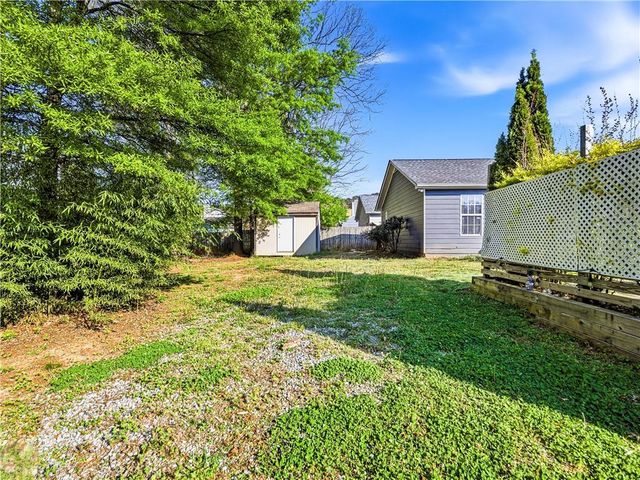 2523 Barndale Drive, Lawrenceville, GA 30044