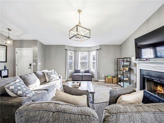 2523 Barndale Drive, Lawrenceville, GA 30044