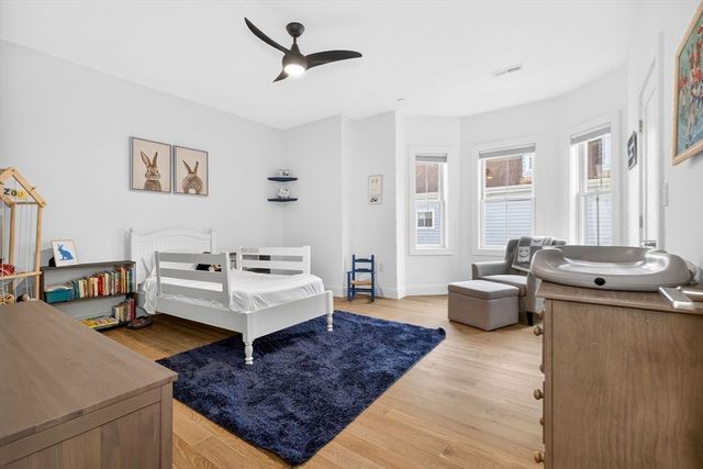 13 Quincy St A, Somerville, MA 02143