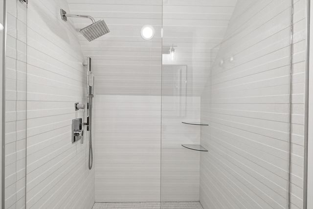 13 Quincy St A, Somerville, MA 02143