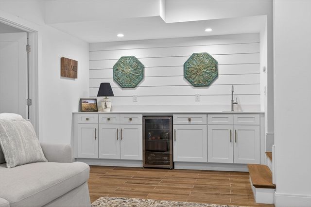 13 Quincy St A, Somerville, MA 02143