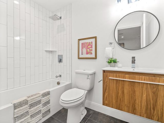 13 Quincy St A, Somerville, MA 02143