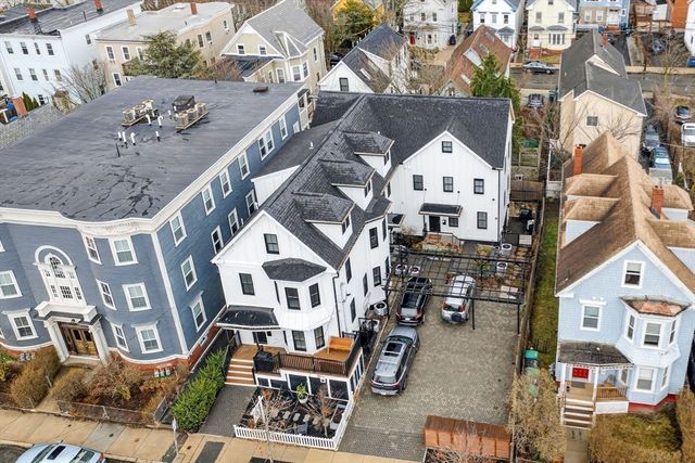 13 Quincy St A, Somerville, MA 02143