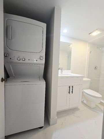 708 7th Lane B, Greenacres, FL 33463