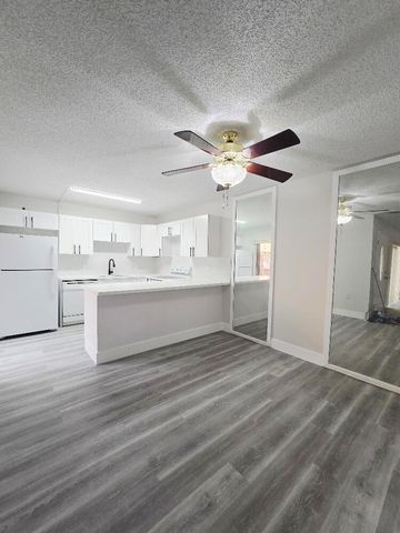 708 7th Lane B, Greenacres, FL 33463