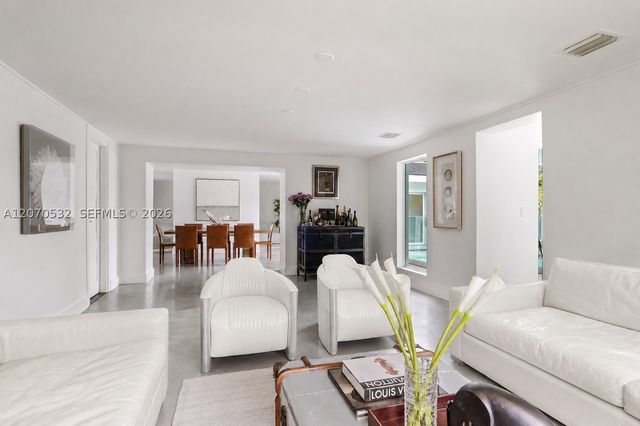4001 Monserrate St, Coral Gables, FL 33146