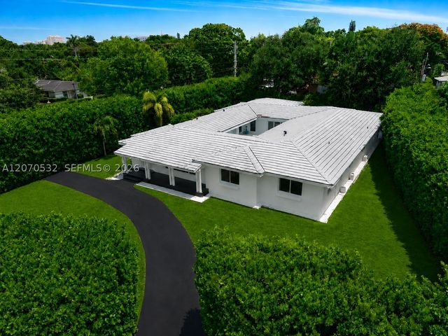 4001 Monserrate St, Coral Gables, FL 33146