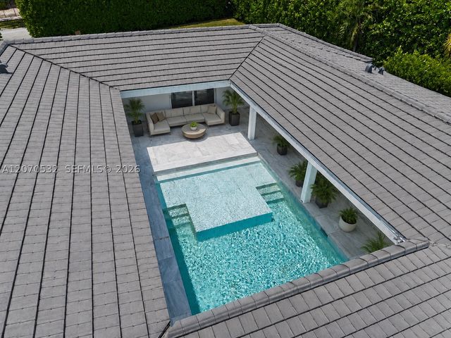 4001 Monserrate St, Coral Gables, FL 33146