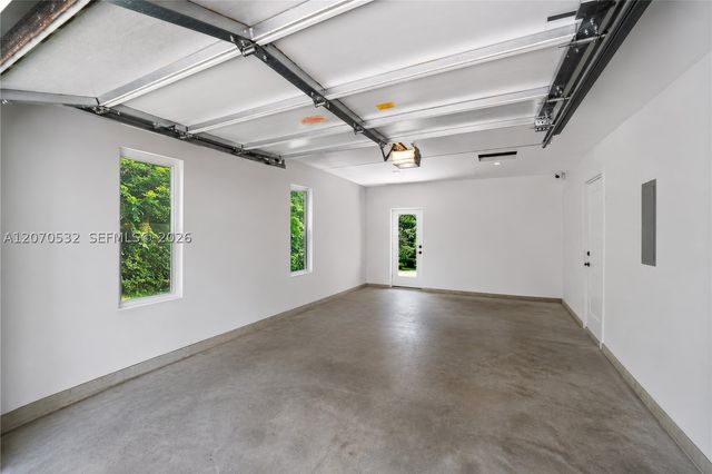 4001 Monserrate St, Coral Gables, FL 33146